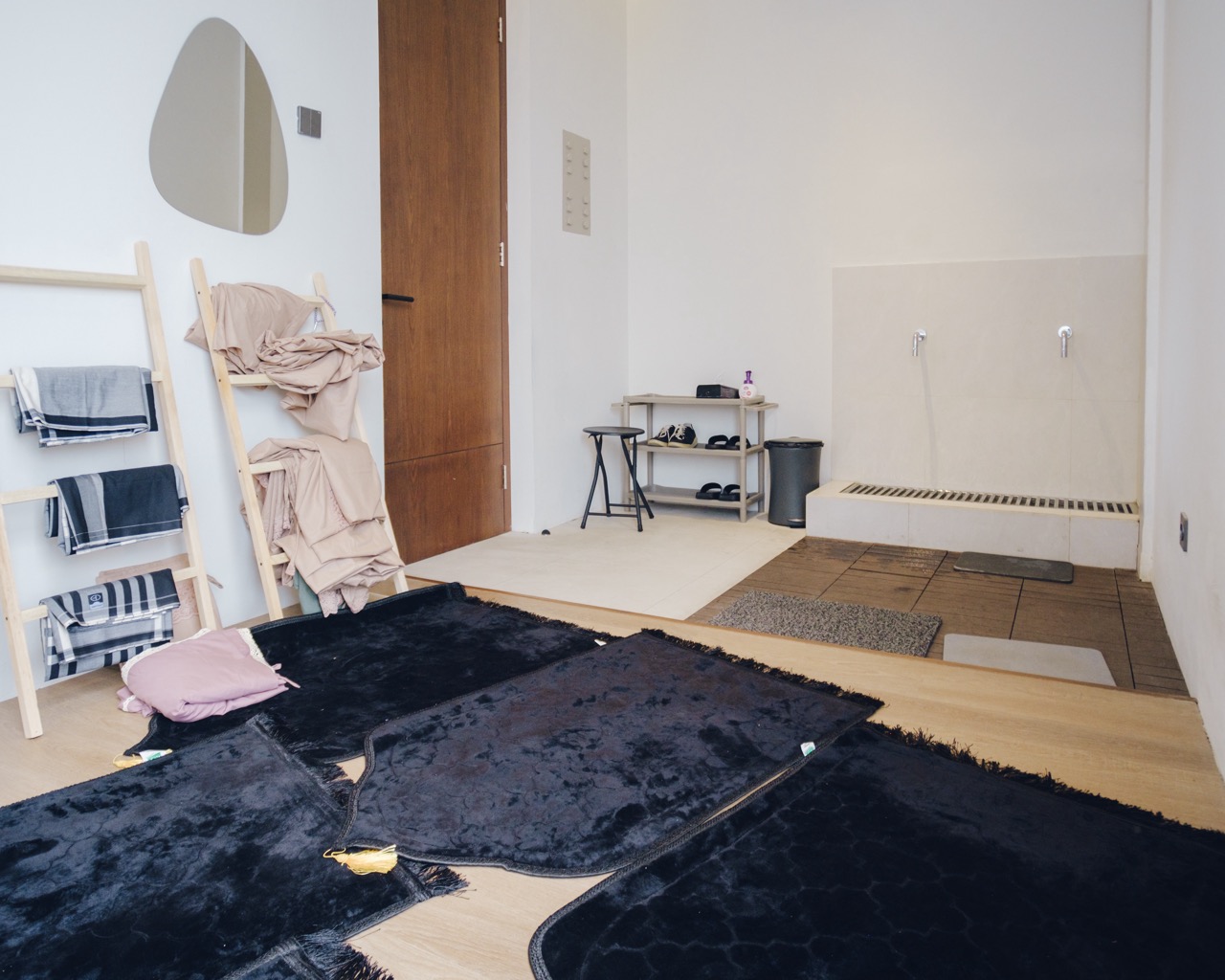 Musholla di dalam Kopikalyan Archive