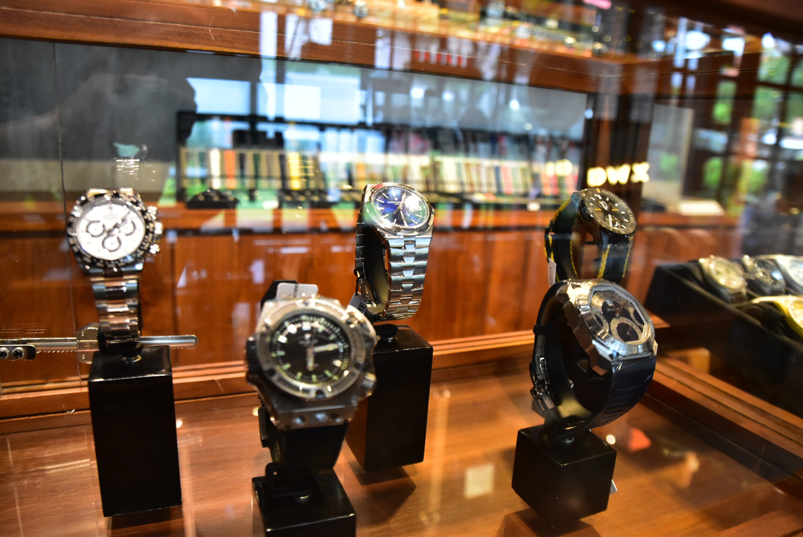 Jual Beli Jam Tangan Bali